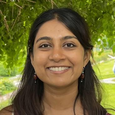 Gayatri Anand headshot