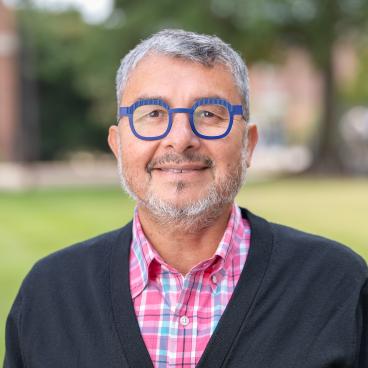 Ricardo C. Araneda headshot