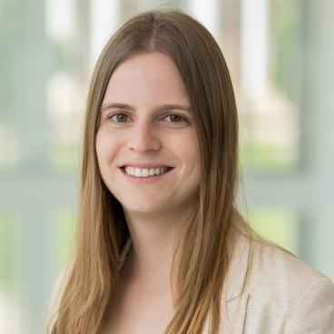 Julie Pourtois headshot