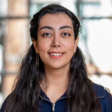 Fatemeh Yosefy headshot