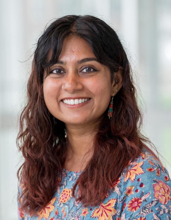 Gayatri Anand headshot