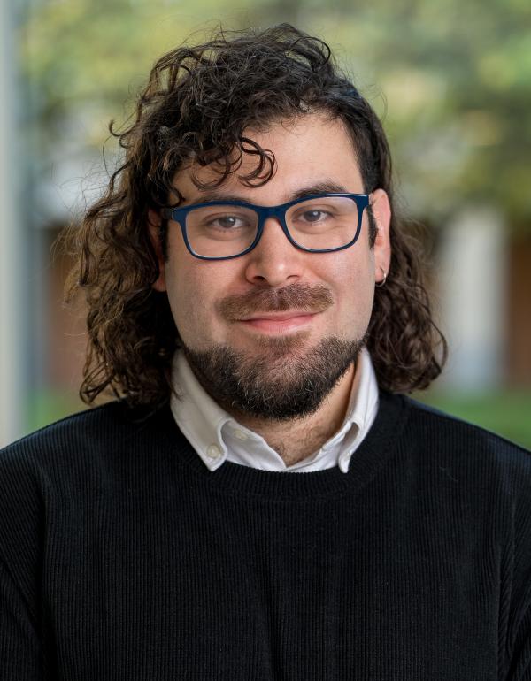 Juan Delgado headshot