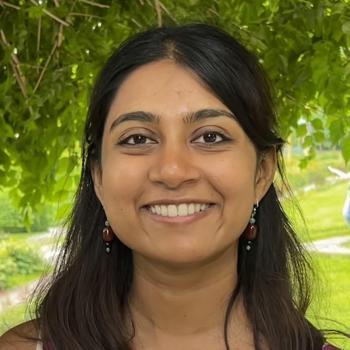 Gayatri Anand headshot