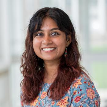 Gayatri Anand headshot