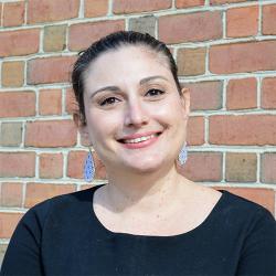 Hilary Bierman headshot